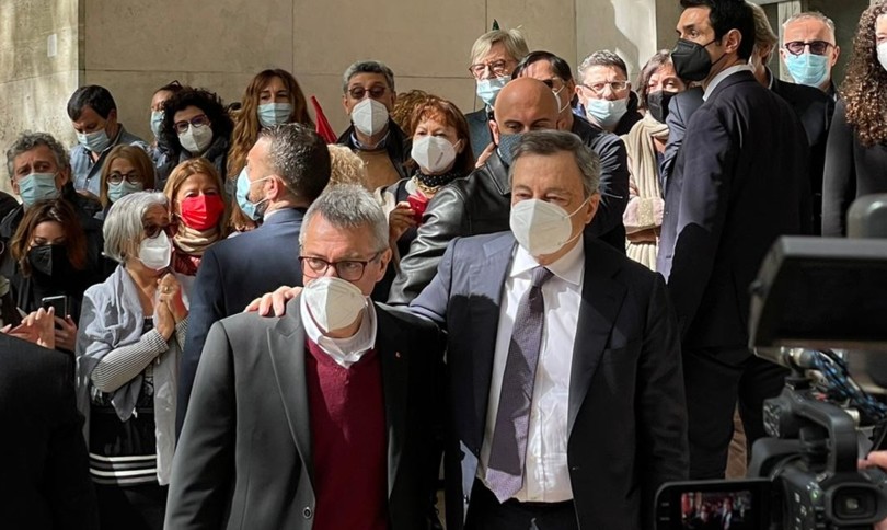 Referendum, specchietti per allodole e cavalli di Troia