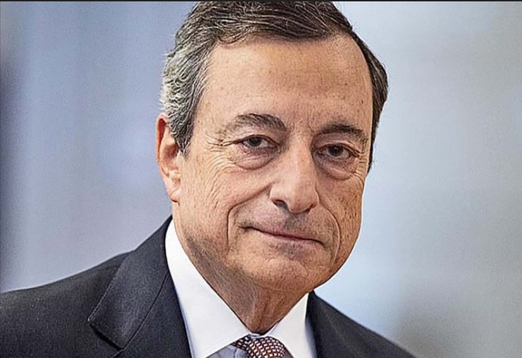 Mario Draghi sconfessa globalizzazione ed austerità per lanciarsi alla guida dell'Europa