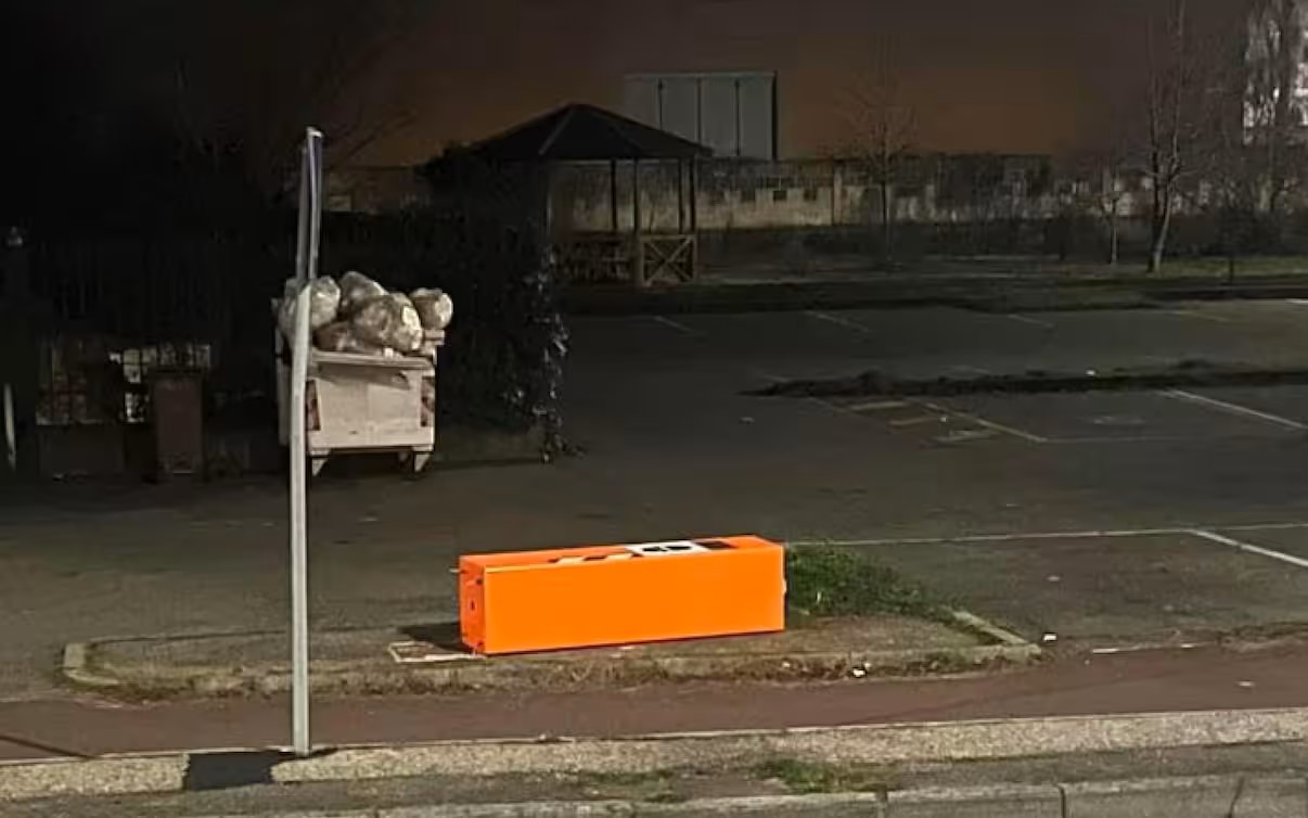 Abbattuti altri quattro autovelox a Buccinasco