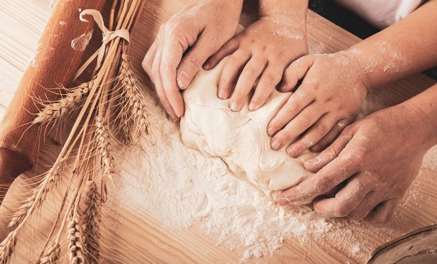 NELL’ATTESA SPOGLIAMO IL CONSUMATORE PER TROVARE L’UOMO
