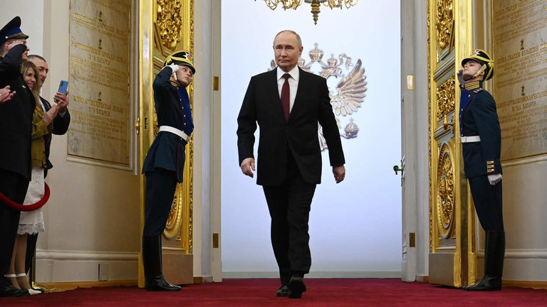 Fyodor Lukyanov: Putin ritorna per altri sei anni, ecco come sarà la sua politica estera