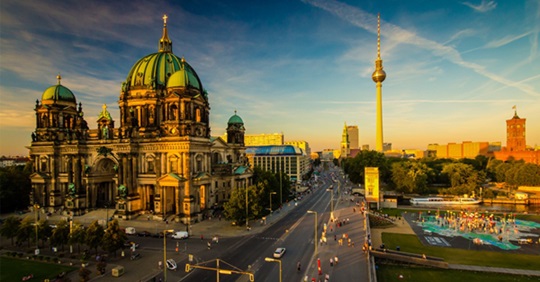 La Germania, lo Stato vassallo degli USA, sta andando in pezzi
