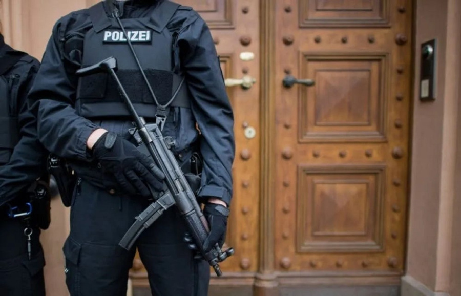 Il Tribunale del Popolo della Nuova Germania Normale (seconda parte)