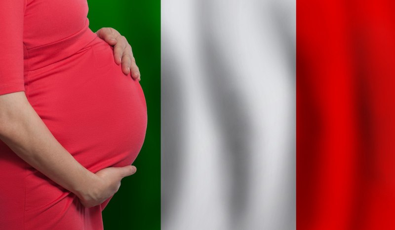 Il Senato approva: stop alle donne incubatrici