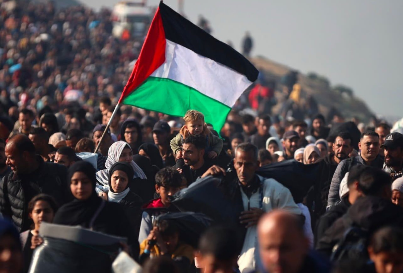 Il popolo palestinese sfida il mondo e riscrive la storia del suo Olocausto a Gaza