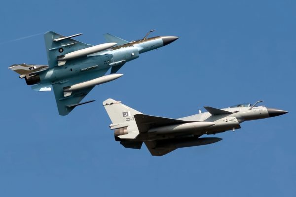 Pechino avvisa il mondo: il Pakistan ha vinto la guerra aerea con armi cinesi, la sconfitta dell'India parla Occidentale