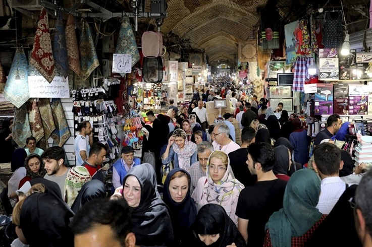 GLI IRANIANI VOGLIONO IL REGIME CHANGE? ECCO COSA DICONO DAVVERO I SONDAGGI (MANIPOLATI E NON)