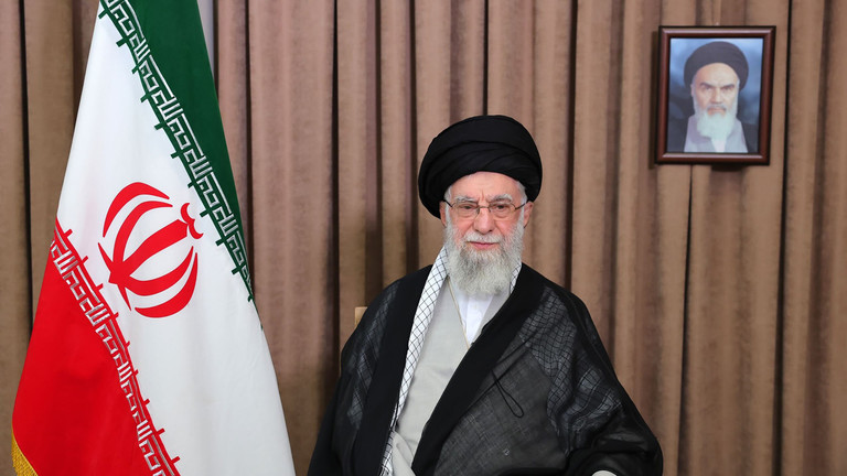Teheran conferma: la Guida Suprema dell'Iran Khamenei assassinato da un attacco statunitense - israeliano