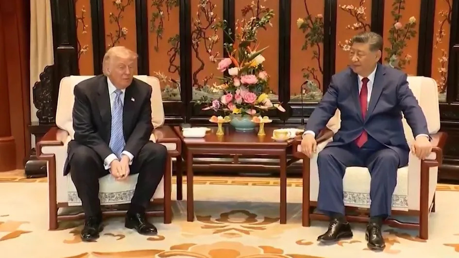 Da “deal maker” a supplicante: il fallimento di Trump nella tana del dragone