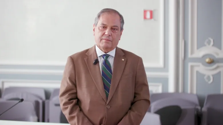 "Non prova una profonda vergogna? Carta di Siena contro Anelli presidente FNOMCeO sul reintegro dei medici radiati durante il Covid