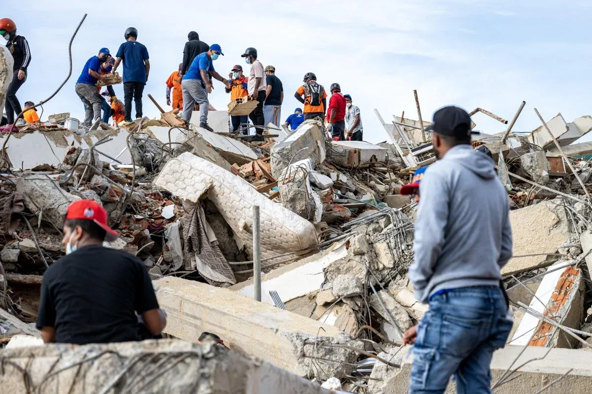 VENEZUELA: MIGLIAIA DI MORTI ANCORA SOTTO LE MACERIE CAUSA SANZIONI USA