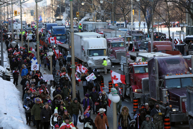 Assemblea Militante - A fianco dei camionisti canadesi contro i governi del capitale!