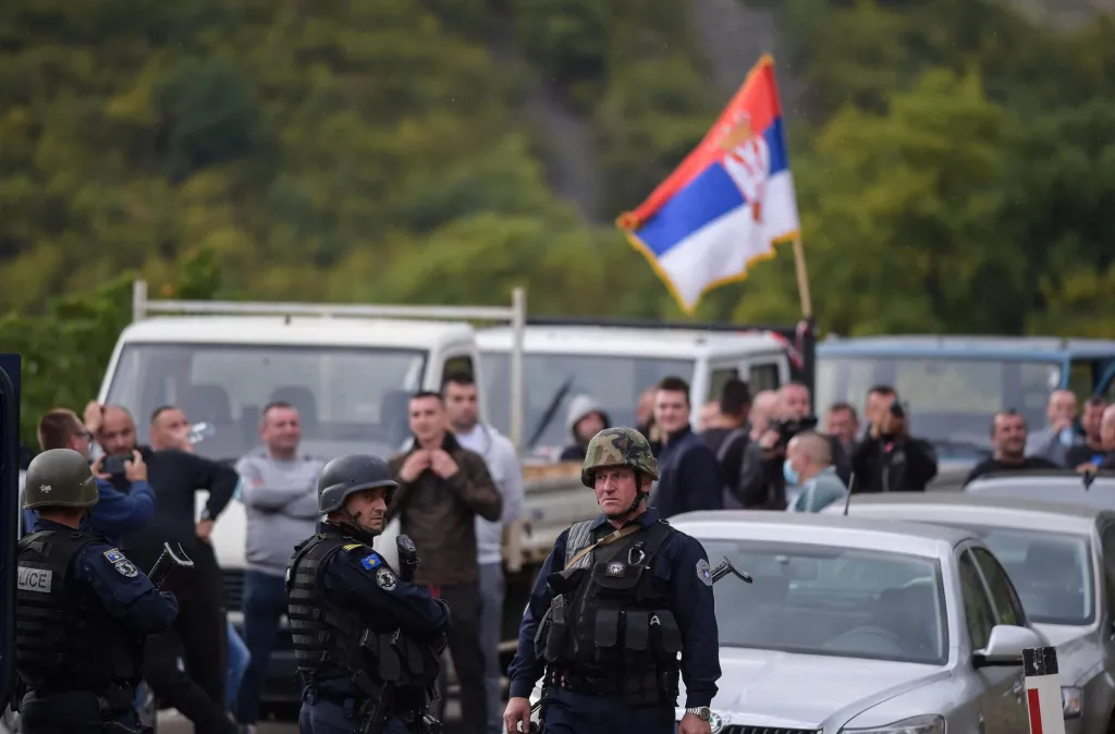 Aggravamento della situazione in Kosovo: la pressione dell’UE sulla Serbia non cesserà